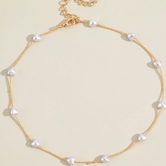 SHEIN Jewelry - BRAND NEW NWT Gold Tone & Faux Pearl Beaded Necklace Choker